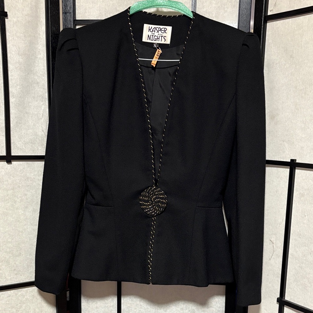 Black Vintage Structured Peplum Blazer